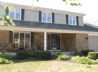 1655 Gables Ct, Columbus, OH 43235