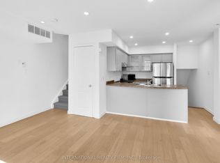 27 Sudbury St #2706, Toronto, ON M6J 3W6