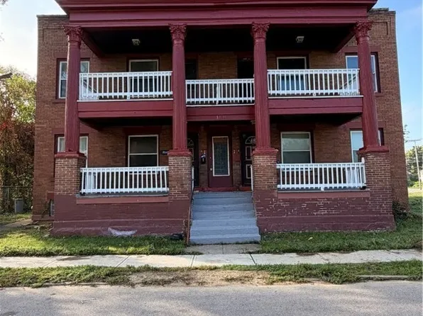 10512 Greenlawn Ave, Cleveland, OH 44108