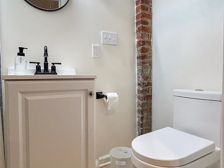 1226 Jefferson St NW — Photo 20