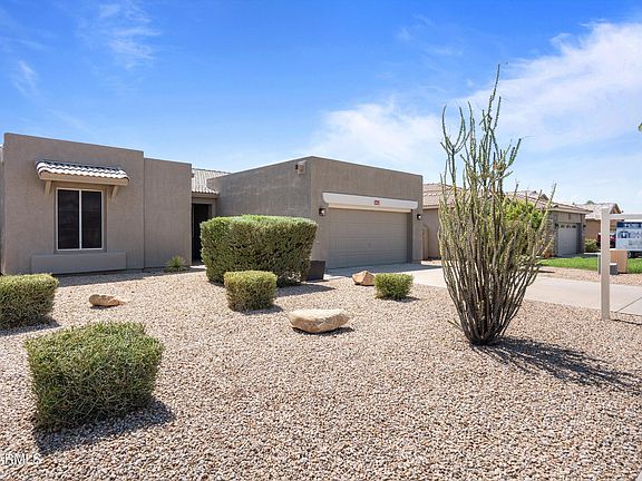 3rd image of 3433 E SANTA FE Lane
