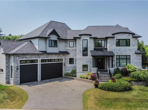 620 Wetmore Rd, Fredericton, NB E3B 0X5