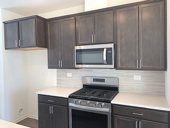 4th image of 1312 Quadrant Ln