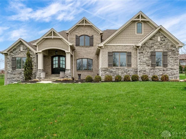 670 Grand Wood Ct, Springboro, OH 45066