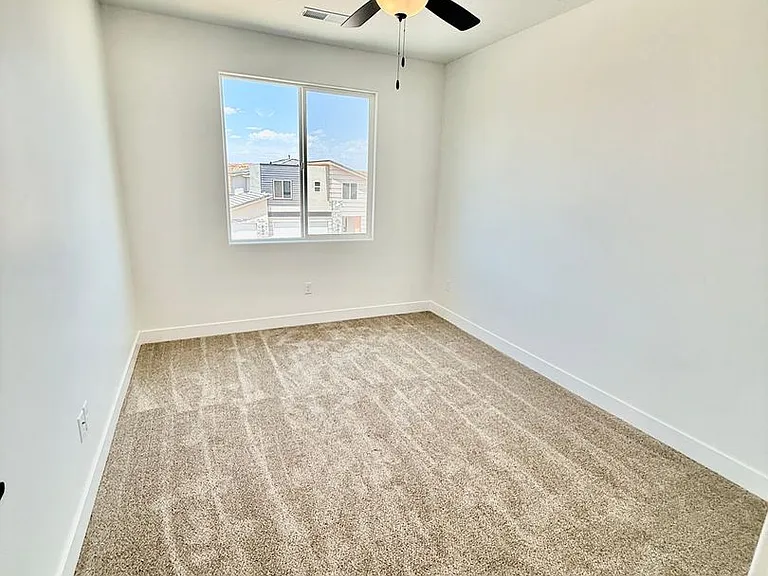 4252 E El Capitan Way — Photo 30