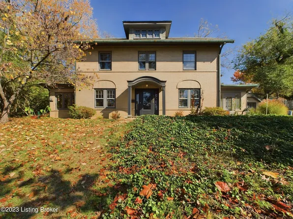 2438 Saratoga Dr, Louisville, KY 40205