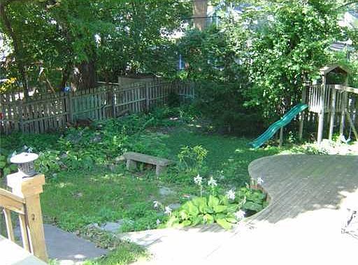 2nd image of 334 E Marshall St