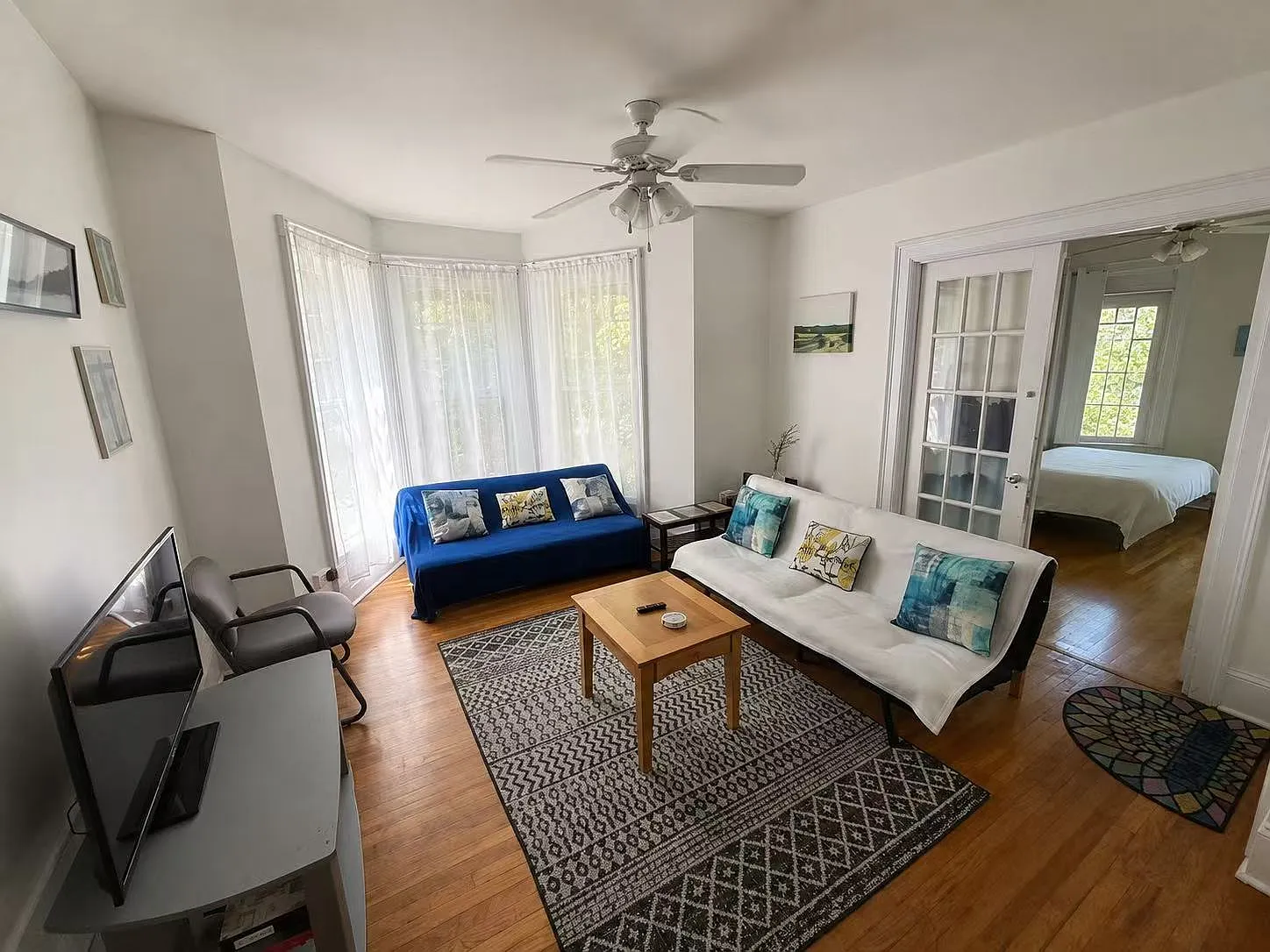 4 bed, 1350 sqft, $1,800 — Photo 3