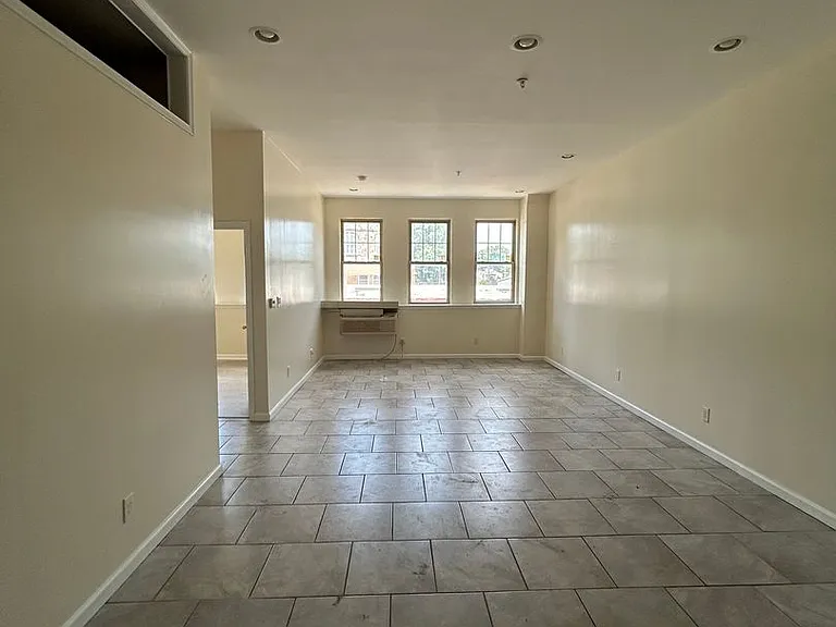 4700 Stenton Ave. — Photo 8