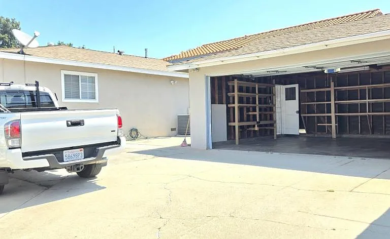 700 E Angeleno Ave — Photo 20