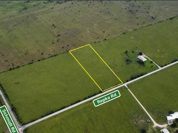 Repka Rd, Hempstead, TX 77445