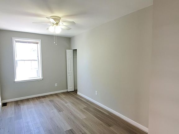 5th image of 612 N 32nd St APT A
