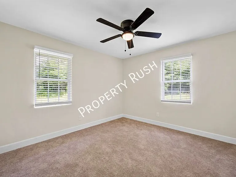 321 Whitmire Cir — Photo 16