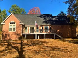 5 Summerset Bay Dr, Cross hill, SC 29332