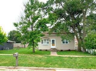 409 2nd Ave S, Clear Lake, SD 57226