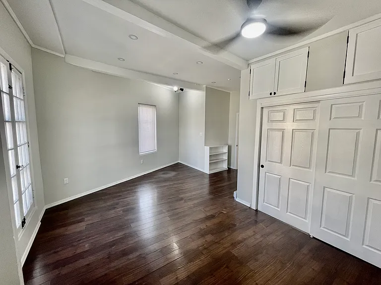 1005 Frankford Ave #2 — Photo 27