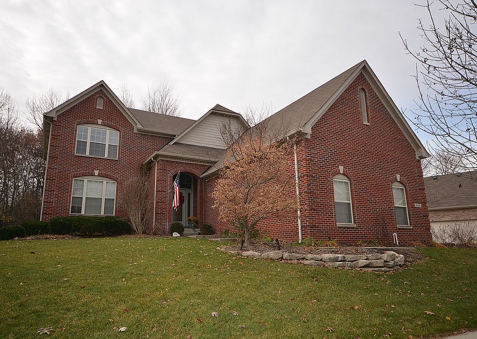 1st image of 8004 Fawnwood Dr