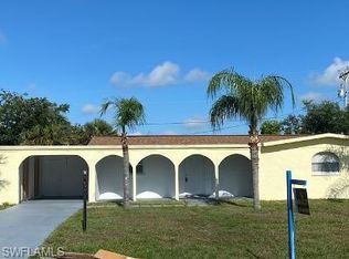 105 Texas Rd, Lehigh Acres, FL 33936