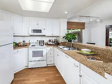 2 bed, 891 sqft, $3,500 — Photo 2