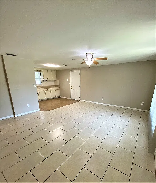 2 bed, 840 sqft, $1,395 — Photo 4