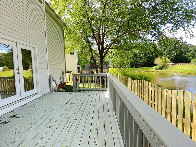 412 Woodruff Lake Way — Photo 28