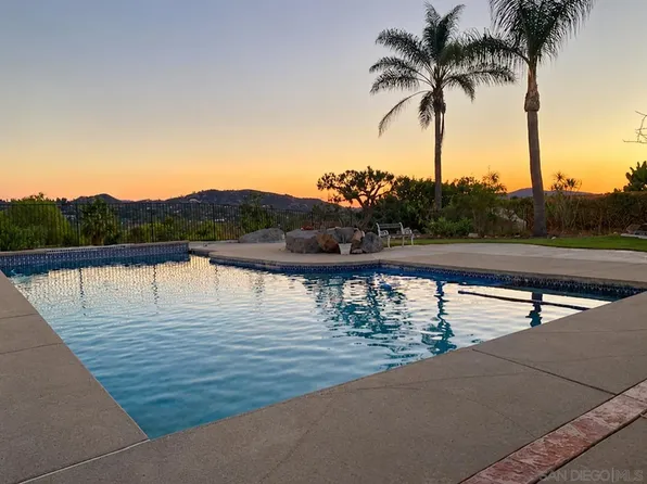17233 Cloudcroft Dr, Poway, CA 92064