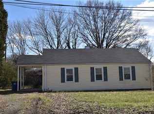 639 Clemson Cir, Winston Salem, NC 27107