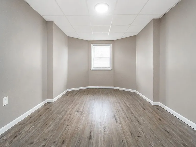 2269 Pennsylvania Ave — Photo 62