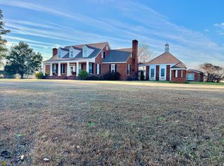 822 Bells Ferry Rd, Lumber City, GA 31549