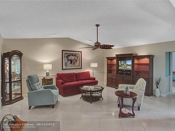 3rd image of 4496 Cordia Cir