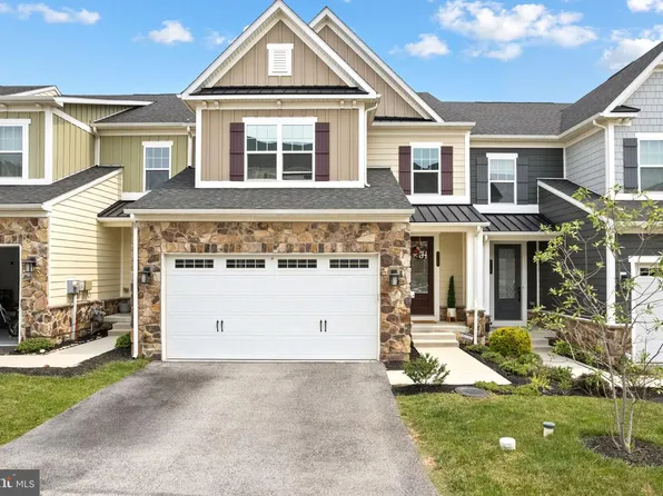 712 Quarry Point Rd, Malvern, PA 19355