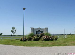 30260 S Maxine Ave, Inola, OK 74036