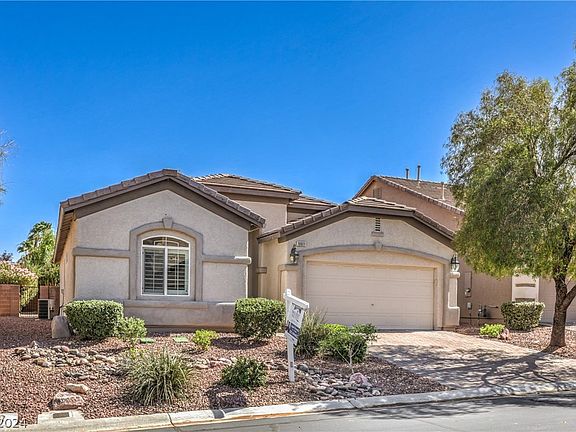 2nd image of 10011 Lago De Coco Ave