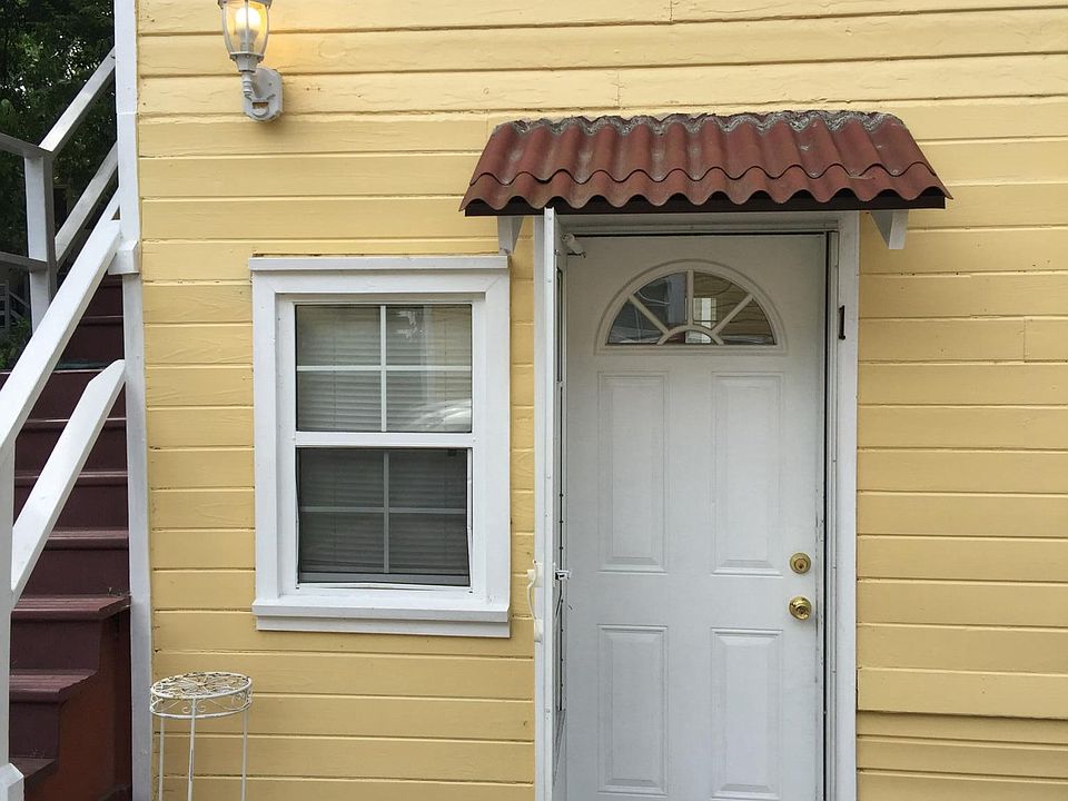 Upstairs Unit 