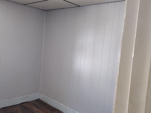 5th image of 118 3rd St #2