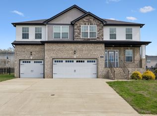429 Crestwicke Ct, Clarksville, TN