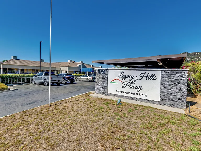 Legacy Hills at Poway 55+ — Photo 45