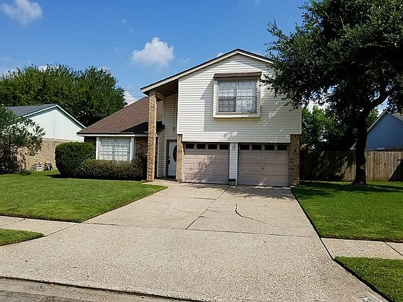 2nd image of 7323 Thicket Trail Dr