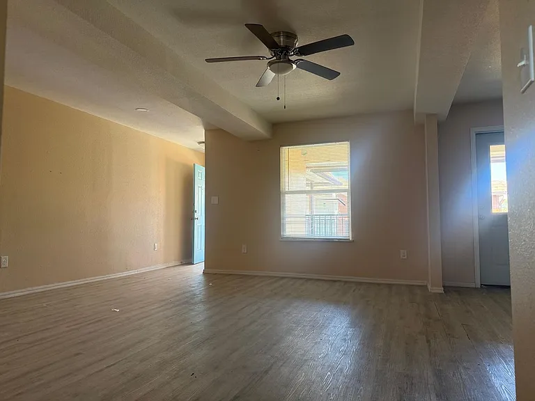 3718 Pleasanton Rd #2-201 — Photo 5