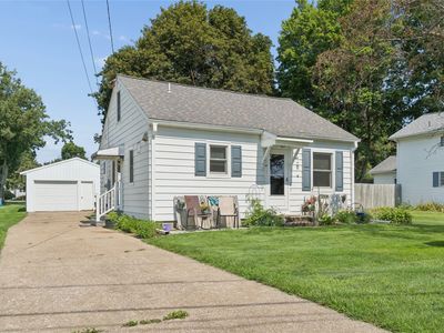 7264 Pine St, Fairview, PA, 16415