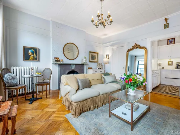 153 Joralemon Street #5R, Brooklyn, NY 11201