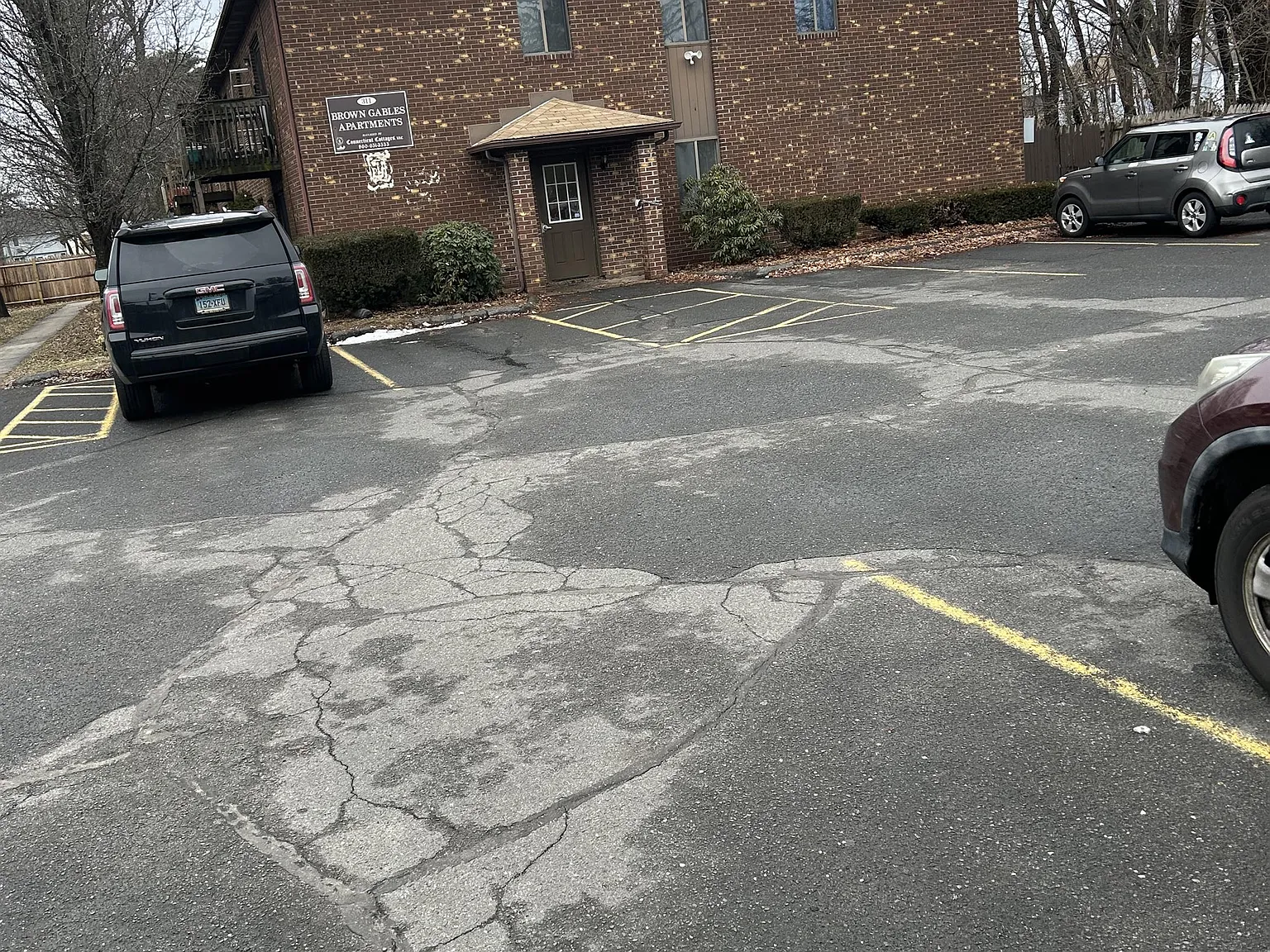 311R East Street - 9 — Photo 4