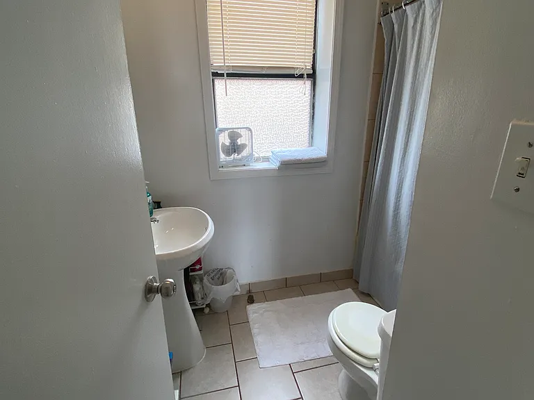 4607 N Kedzie Ave #3N — Photo 3