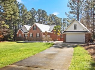 2044 Standing Timber Rd, Lancaster, SC 29720