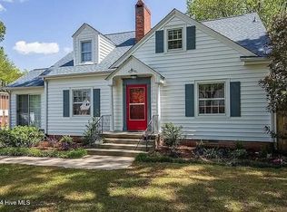 1104 W Rock Spring Rd, Greenville, NC 27858