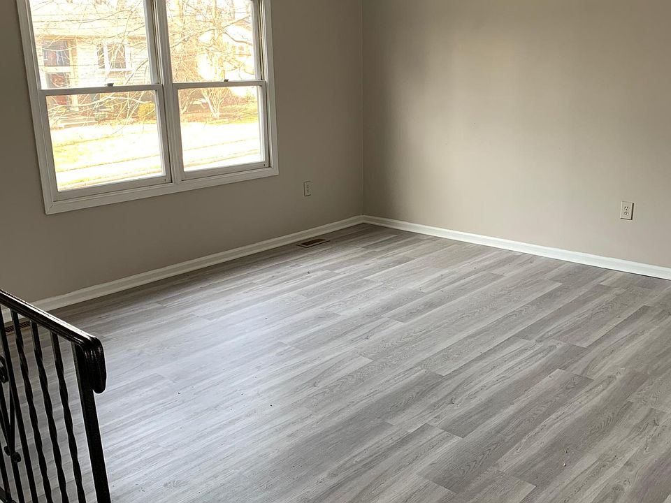 1st image of 164 Hudson Ave