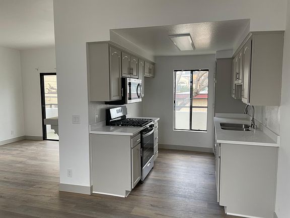 4th image of 3751 S Canfield Ave APT 205