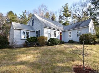 445 Senexet Rd, Woodstock, CT 06281