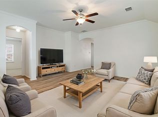 9116 Wild Rose Ln, Aubrey, TX 76227