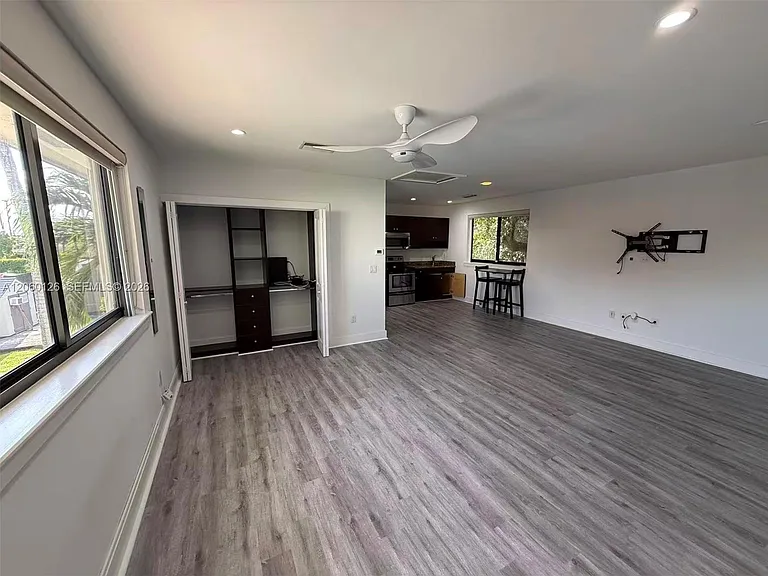 8881 SW 28th St — Photo 51